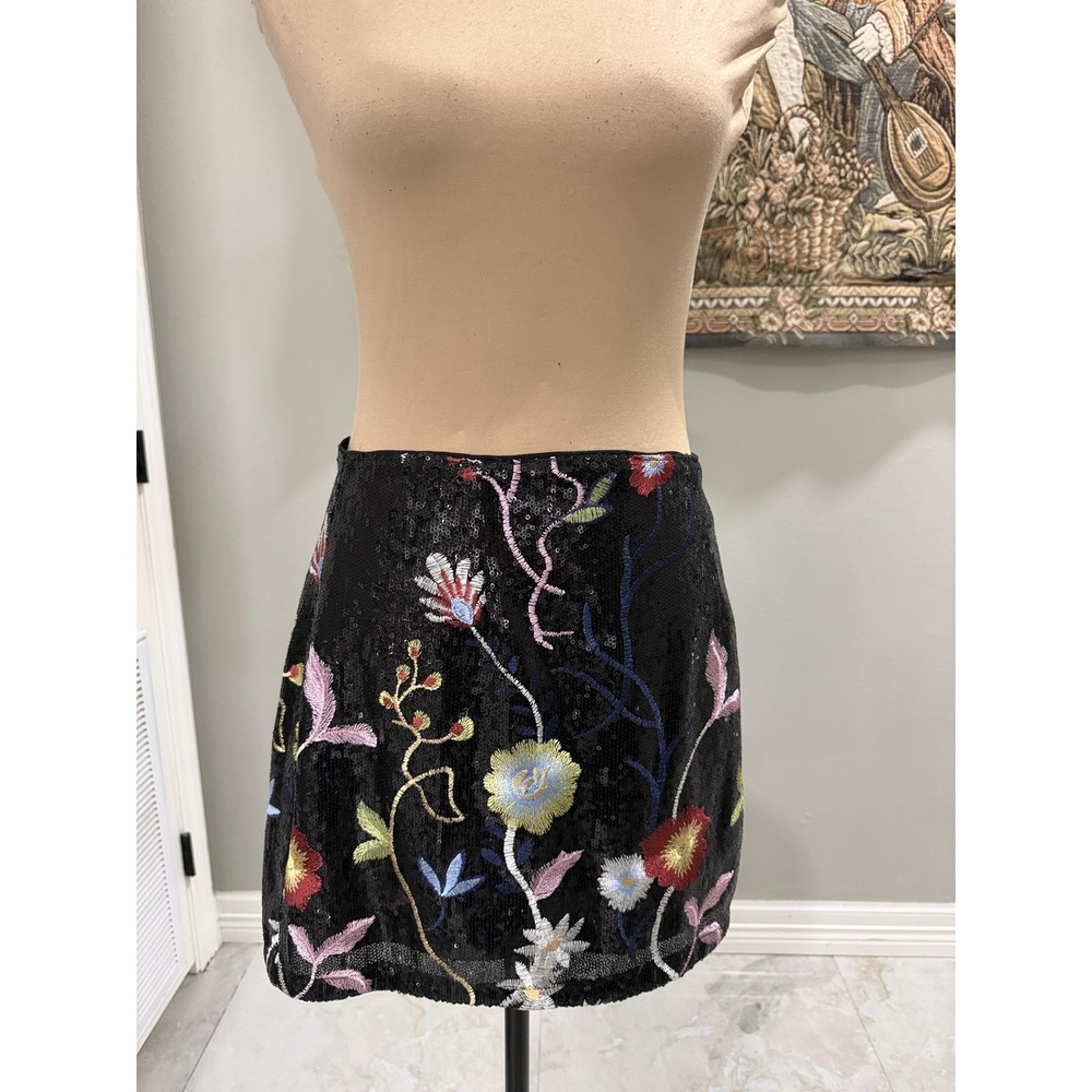 Jealous Tomato Skirt Womens Medium Multicolor Floral Sequin Embroidered Mini